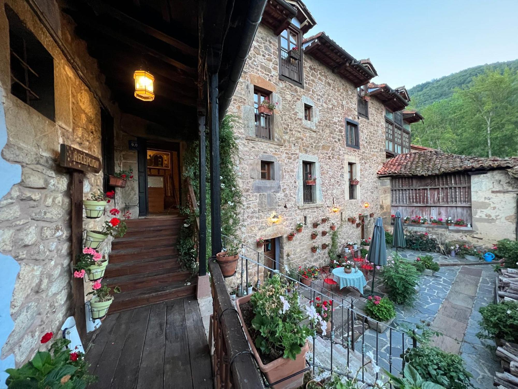 Posada La Trebede Perrozo Екстериор снимка